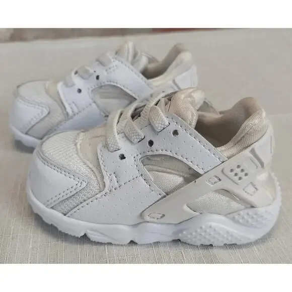 Nike Huarache Run Infant Toddler Shoes Sneakers Size 4C Triple White - Picture 3 of 7
